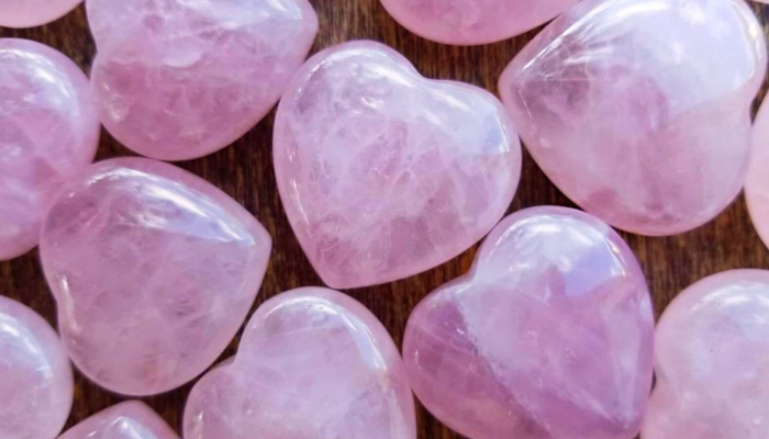 Rose quartz crystal hearts banner