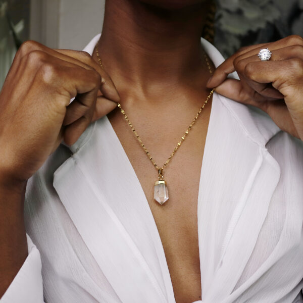 Minimalist everyday small clear quartz necklace