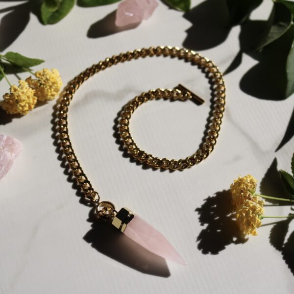 Rose quartz chain necklace