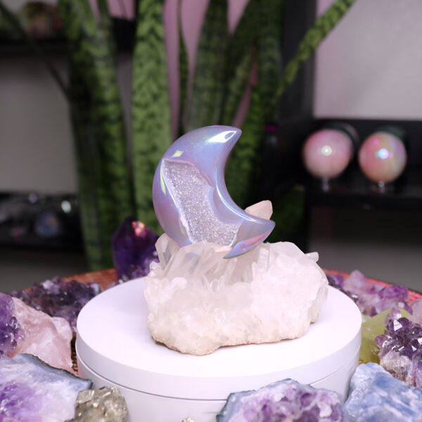 Druzy aura agate crystal moon 50 grams new moon gemstones crystal shop