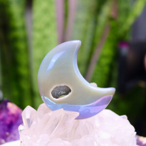 Druzy aura agate crystal moon new moon gemstones crystal shop