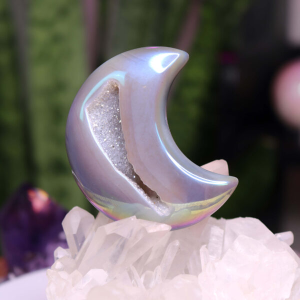 Druzy aura agate crystal moon 60 grams new moon gemstones crystal shop