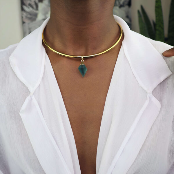 Modern fluorite dainty collar necklace